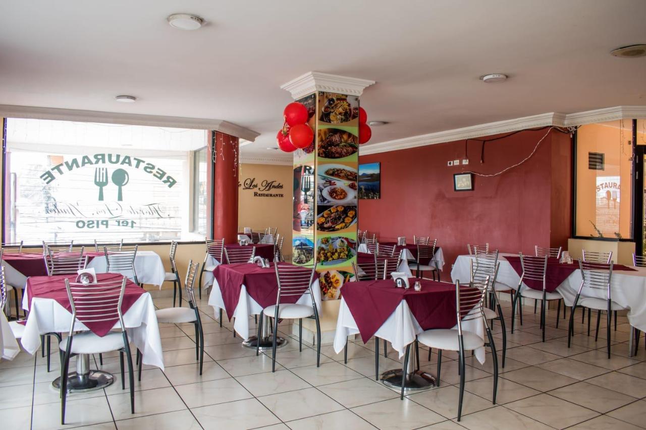 Hotel Flor De Los Andes Tulcán Kültér fotó