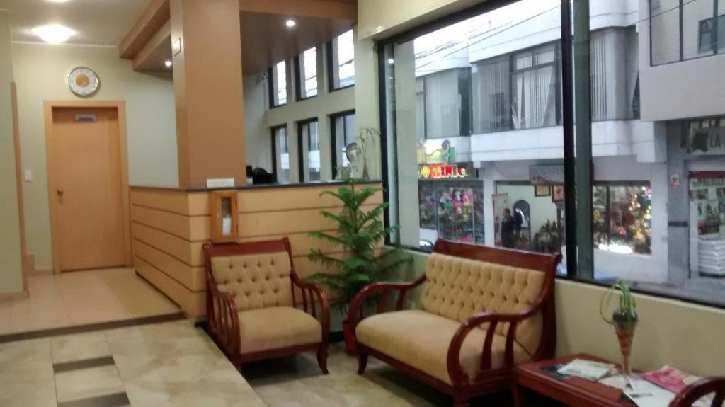 Hotel Flor De Los Andes Tulcán Kültér fotó